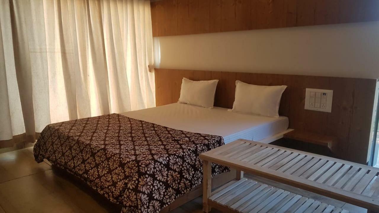Houbara Resort Sasan Gir Zewnętrze zdjęcie