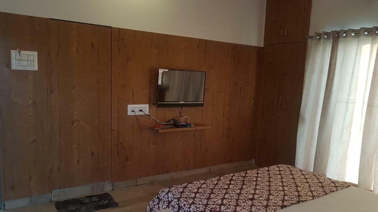Houbara Resort Sasan Gir Zewnętrze zdjęcie