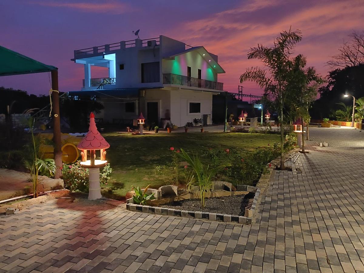Houbara Resort Sasan Gir Zewnętrze zdjęcie